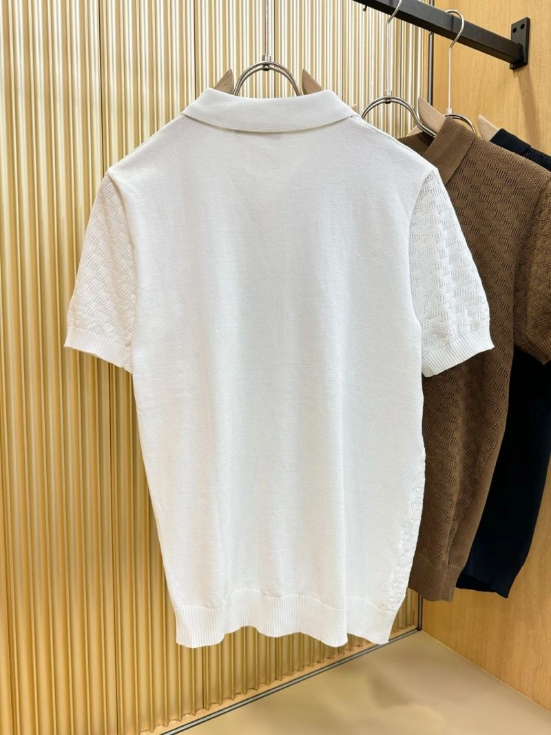 Fashionable Louis Vuitton T-Shirts 132400