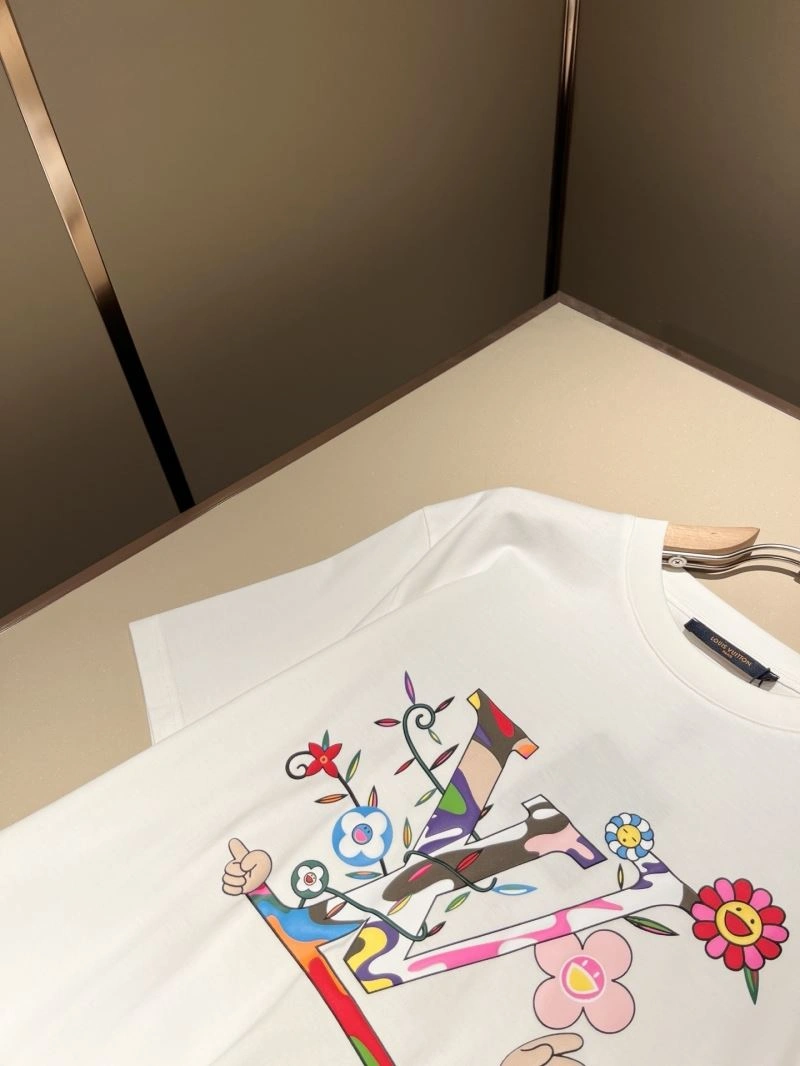 SoftTouch Louis Vuitton T-Shirts 132401