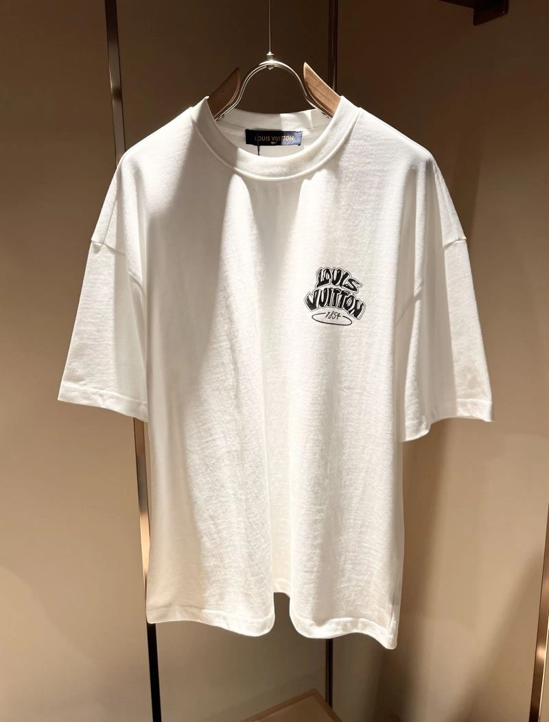 Durable Louis Vuitton T-Shirts 132399