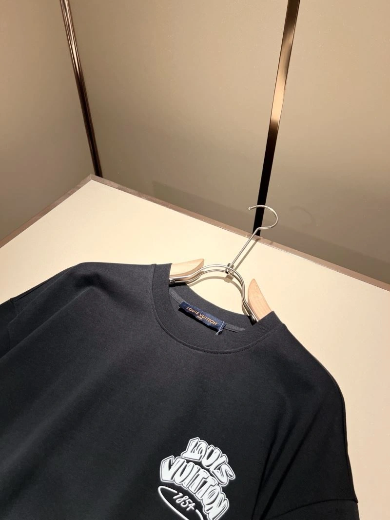 OdorResistant Louis Vuitton T-Shirts 132398