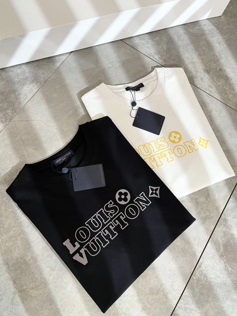 Bright Louis Vuitton T-Shirts 132396
