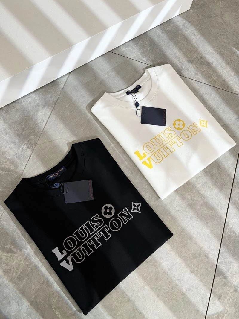 Louis Vuitton T-Shirts Stretchable 132397