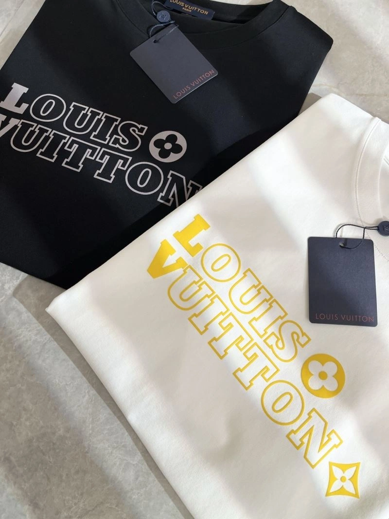 Louis Vuitton T-Shirts Stretchable 132397