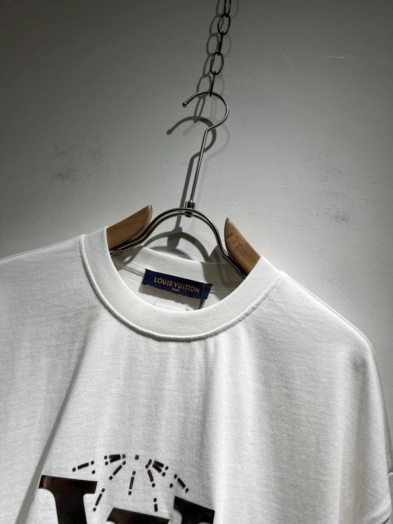 Louis Vuitton T-Shirts Compact 132390
