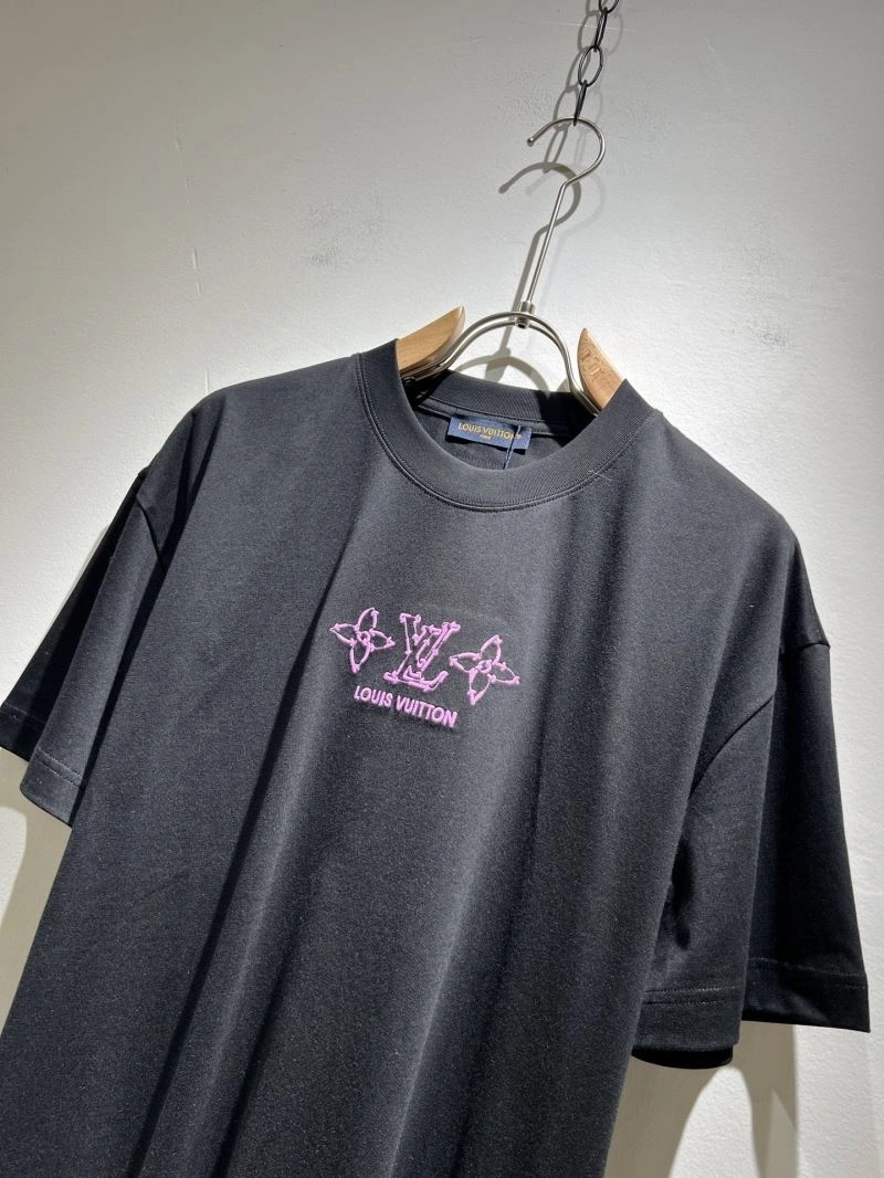 Upgraded Louis Vuitton T-Shirts 132394