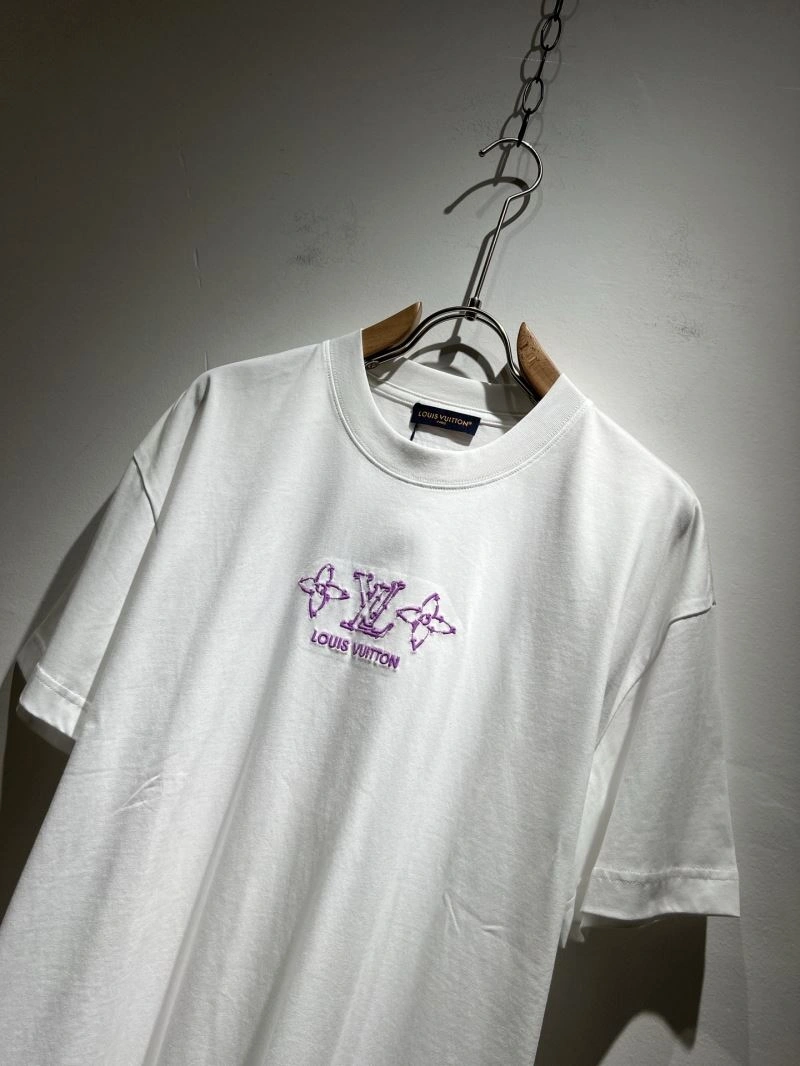 ModernLook Louis Vuitton T-Shirts 132376