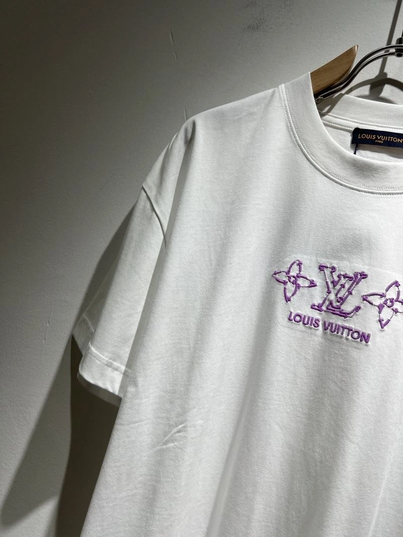 ModernLook Louis Vuitton T-Shirts 132376