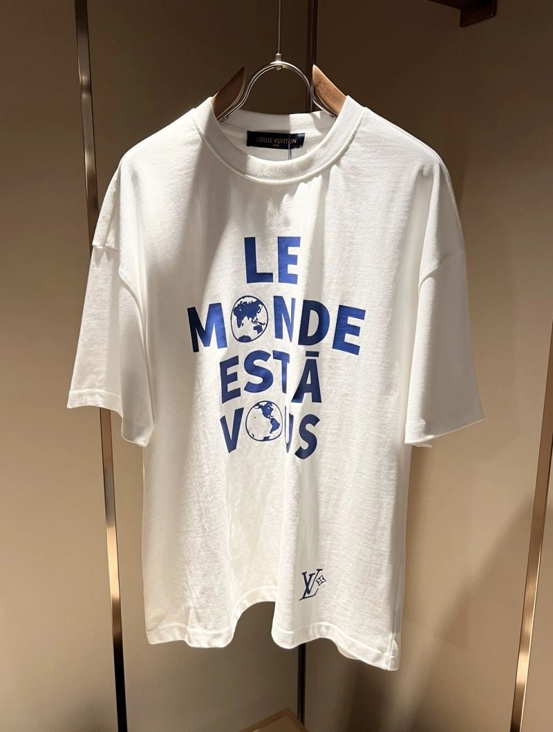 Popular Louis Vuitton T-Shirts 132372