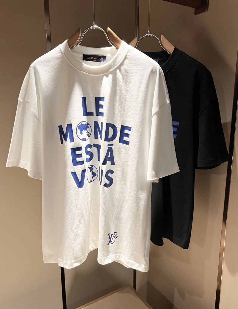 Popular Louis Vuitton T-Shirts 132372