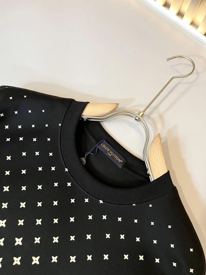 EasyCare Louis Vuitton T-Shirts 132369