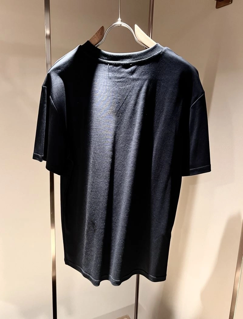 Louis Vuitton T-Shirts OnTrend 132380