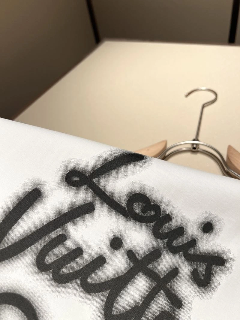 Louis Vuitton T-Shirts RelaxedFit 132365