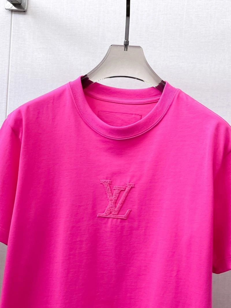 Louis Vuitton T-Shirts Durable 132382