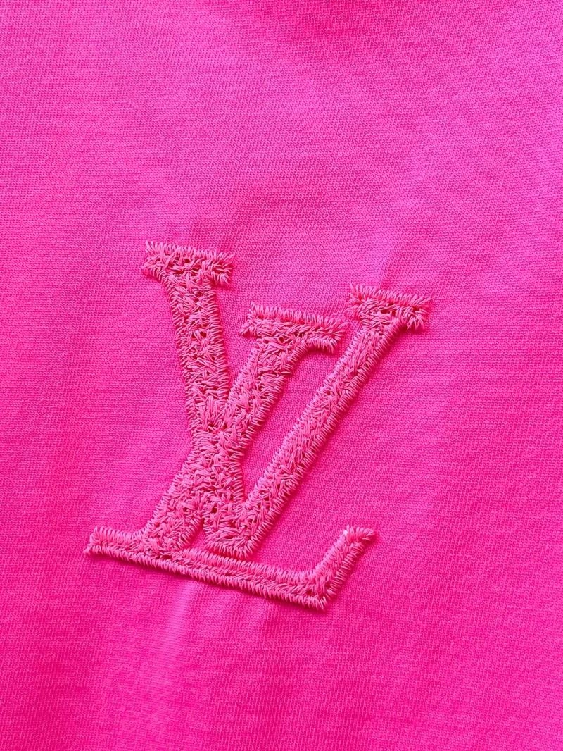 Louis Vuitton T-Shirts Durable 132382