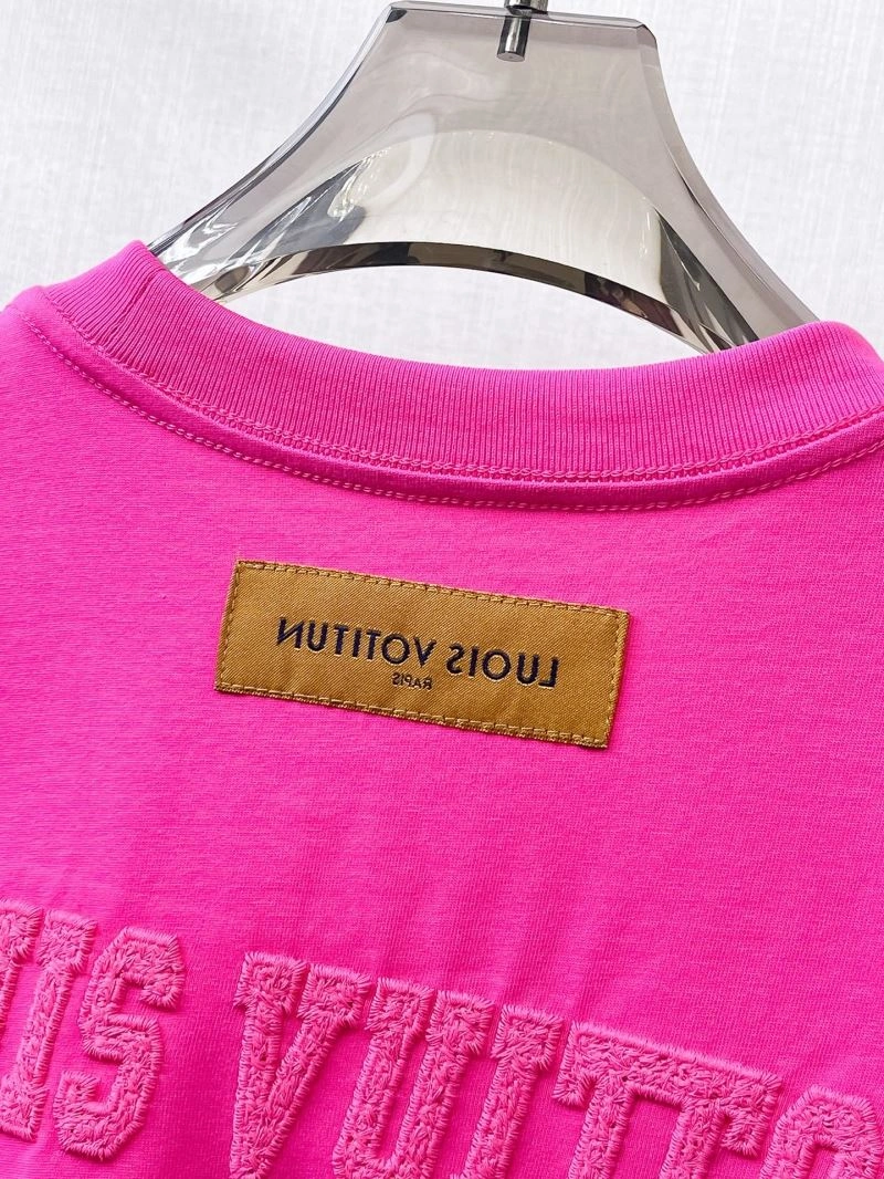 Louis Vuitton T-Shirts Durable 132382