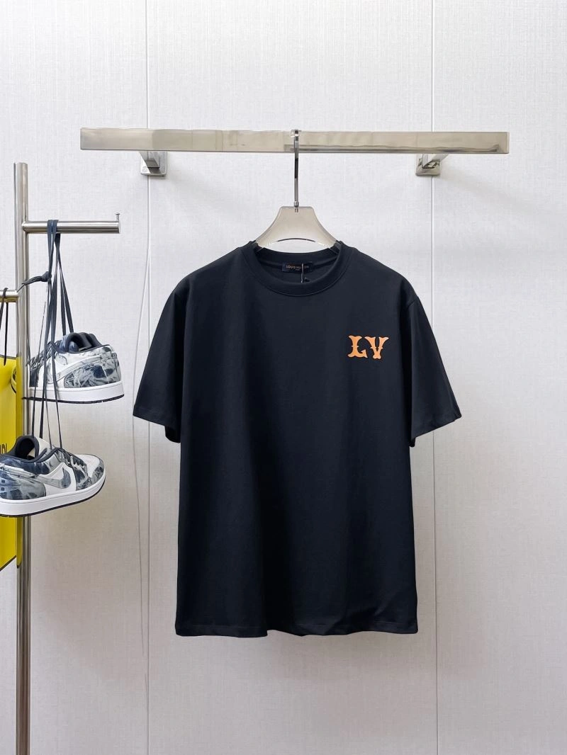 Louis Vuitton T-Shirts Popular 132374