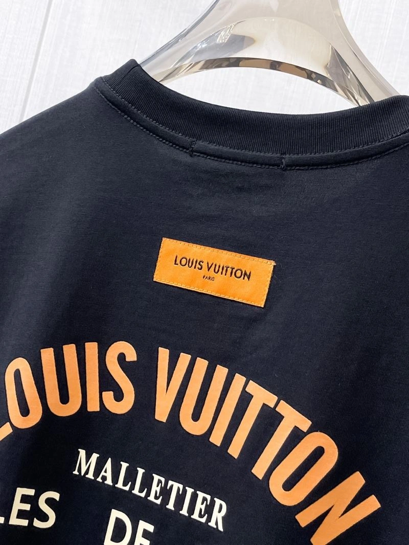 Louis Vuitton T-Shirts Popular 132374