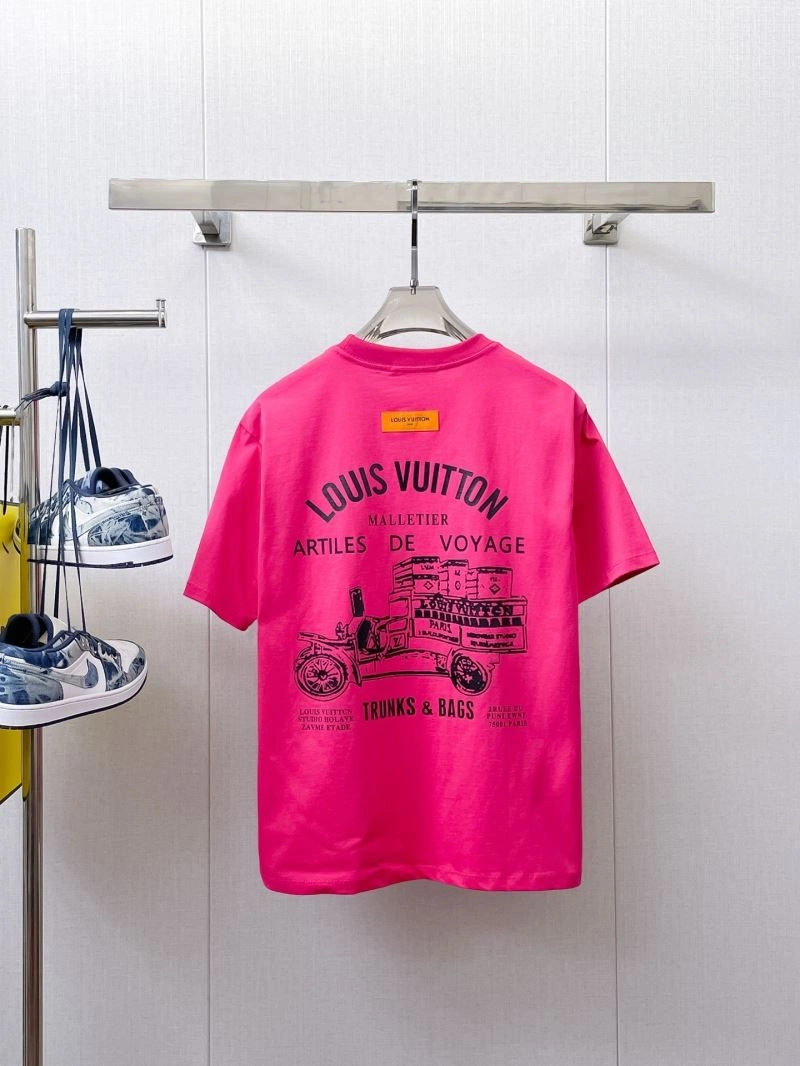 Lightweight Louis Vuitton T-Shirts 132383