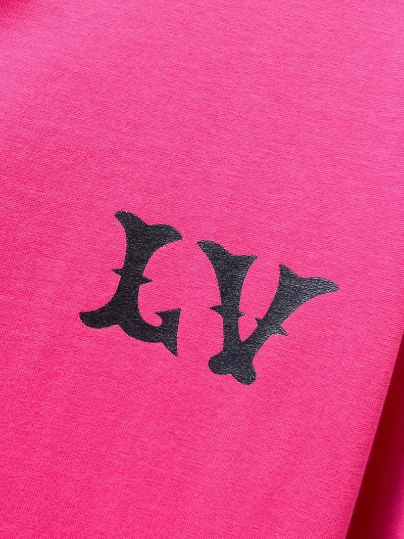 Lightweight Louis Vuitton T-Shirts 132383