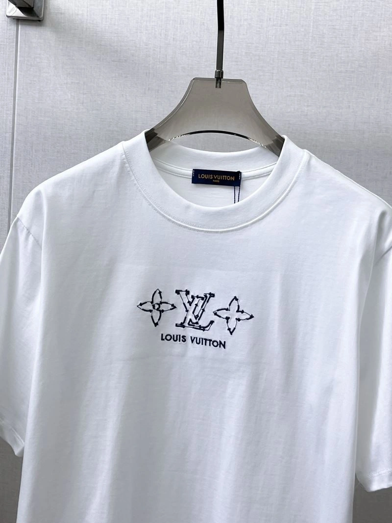 Louis Vuitton T-Shirts Supportive 132381