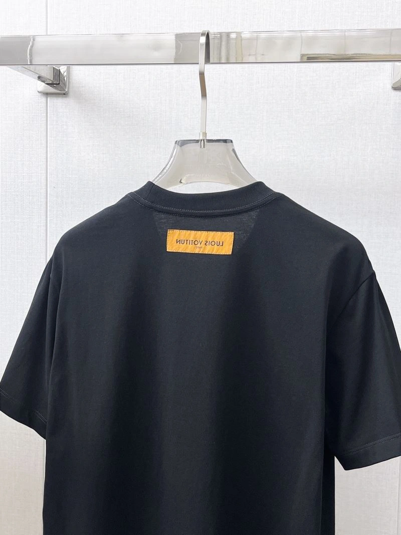 Original Louis Vuitton T-Shirts 132389