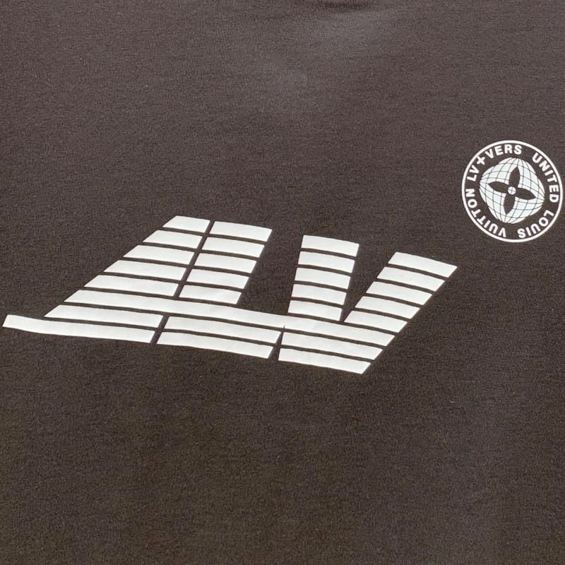 Elegant Louis Vuitton T-Shirts 132435