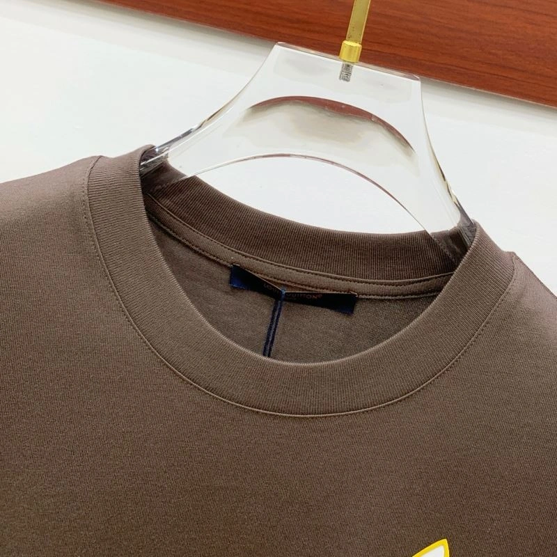 Supportive Louis Vuitton T-Shirts 132395