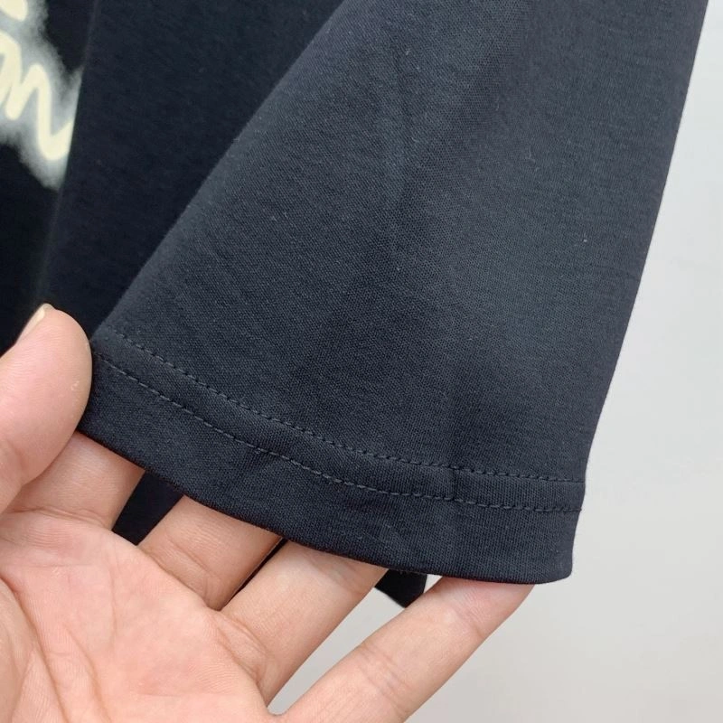 Minimalist Louis Vuitton T-Shirts 132357