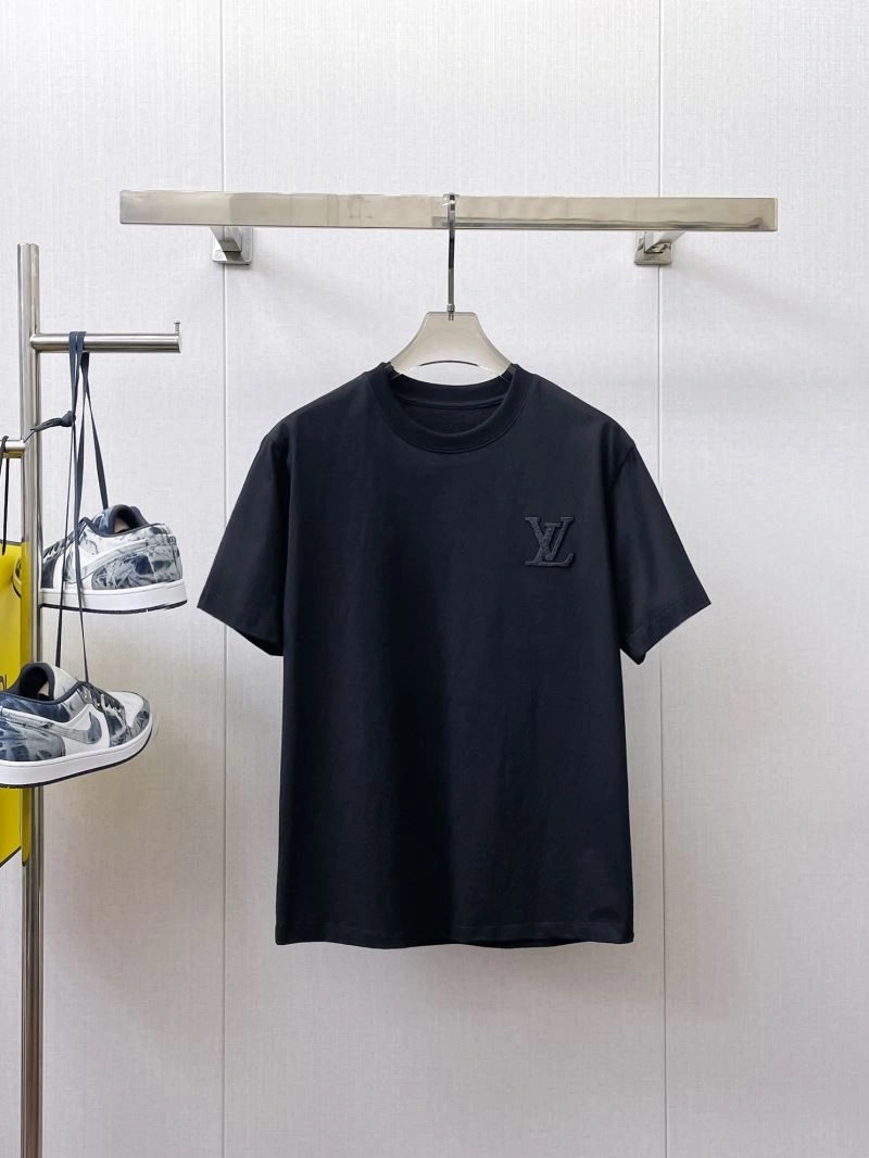 Louis Vuitton T-Shirts Modern 132339