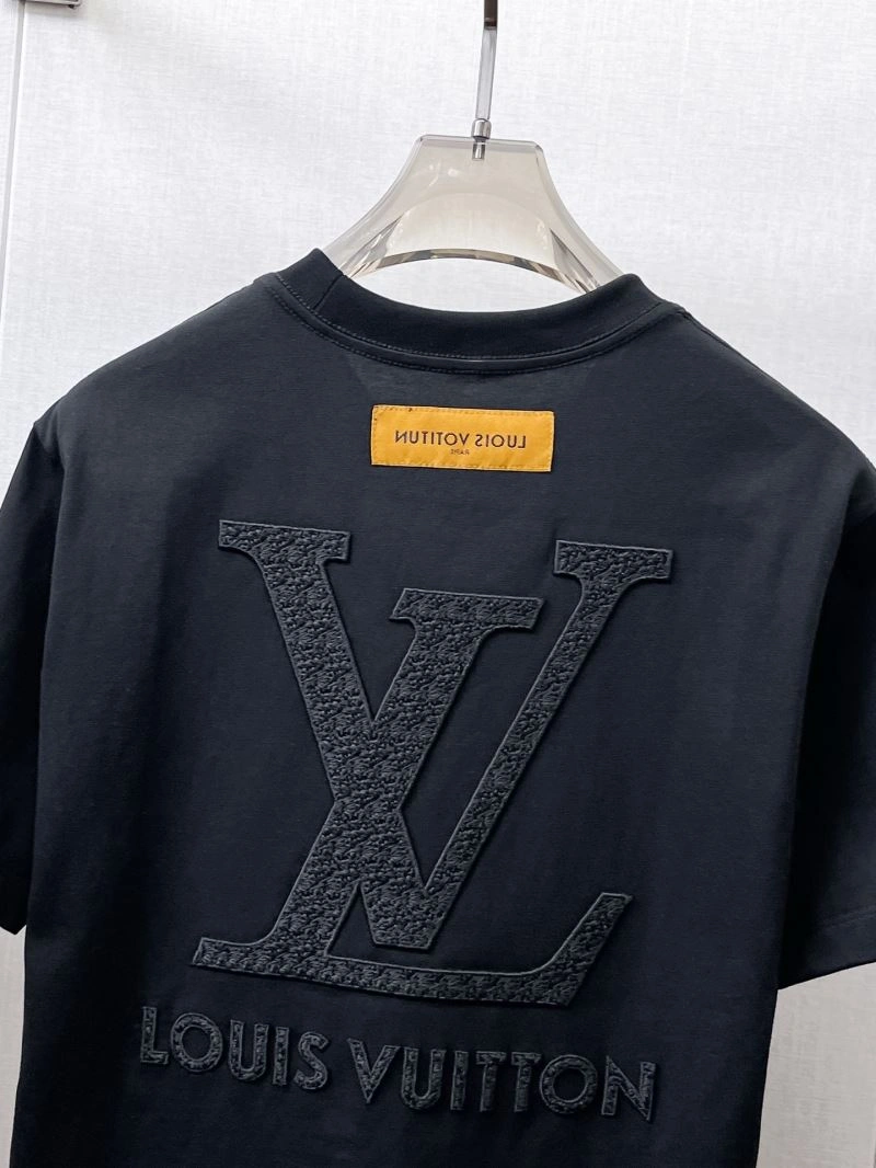 Louis Vuitton T-Shirts Modern 132339