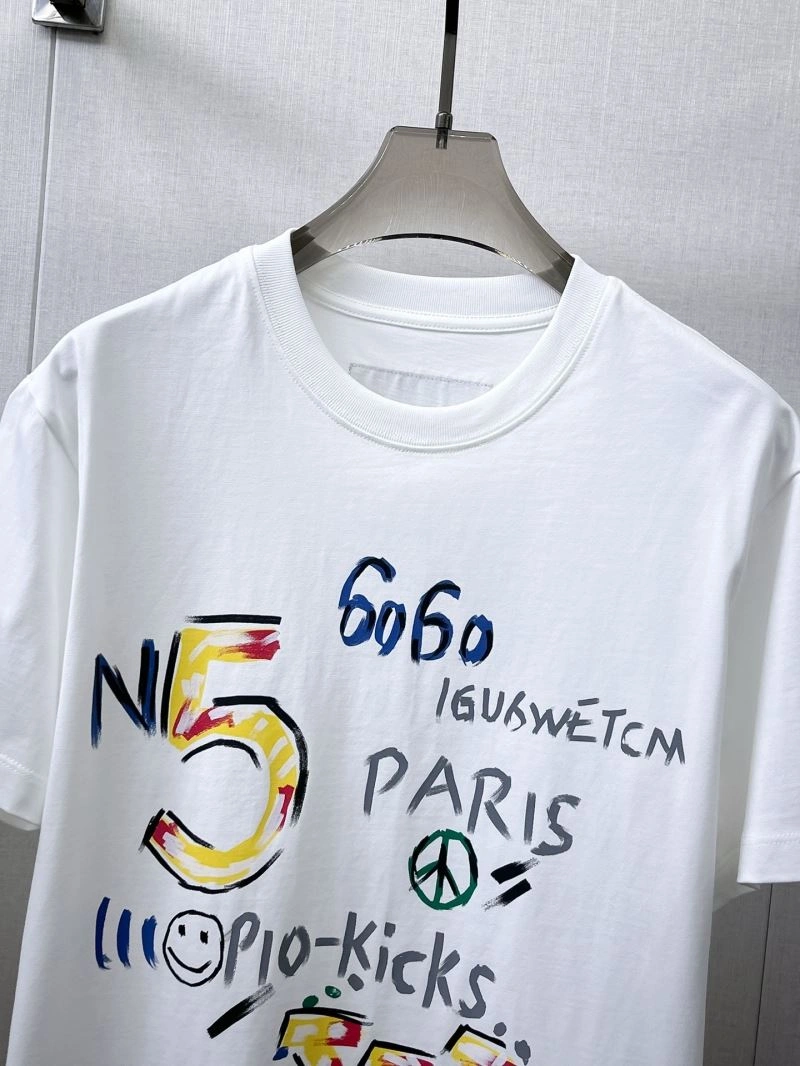 Louis Vuitton T-Shirts Stylish 132337