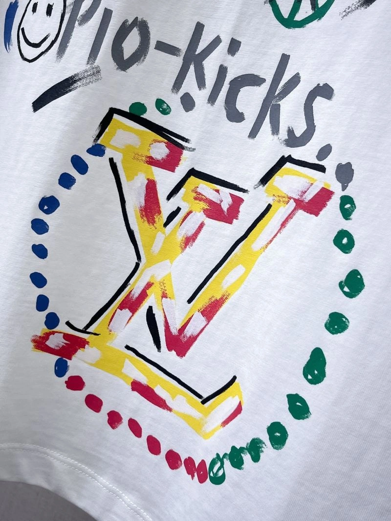 Louis Vuitton T-Shirts Stylish 132337