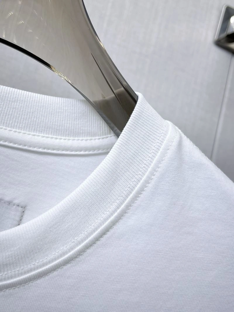 Louis Vuitton T-Shirts Stylish 132337