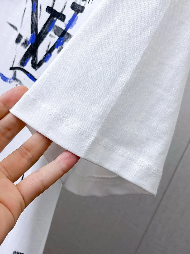 Louis Vuitton T-Shirts GoodFit 132326