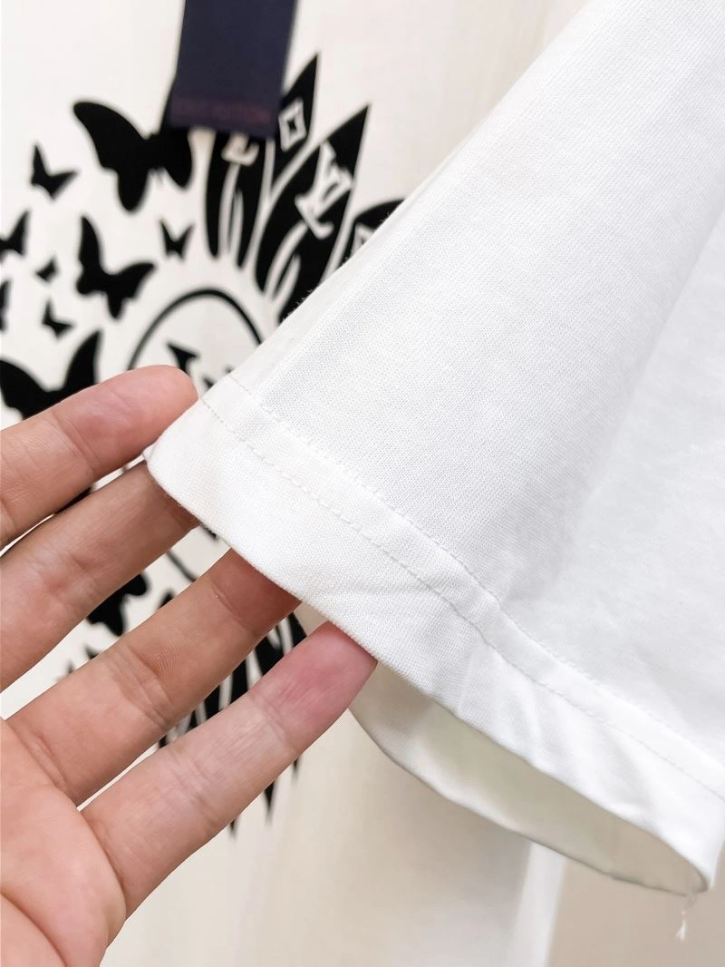 Affordable Louis Vuitton T-Shirts 132327
