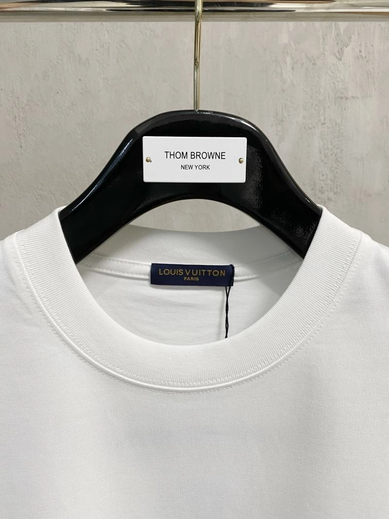 SunProtective Louis Vuitton T-Shirts 132352