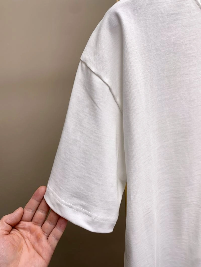 Lightweight Louis Vuitton T-Shirts 132353