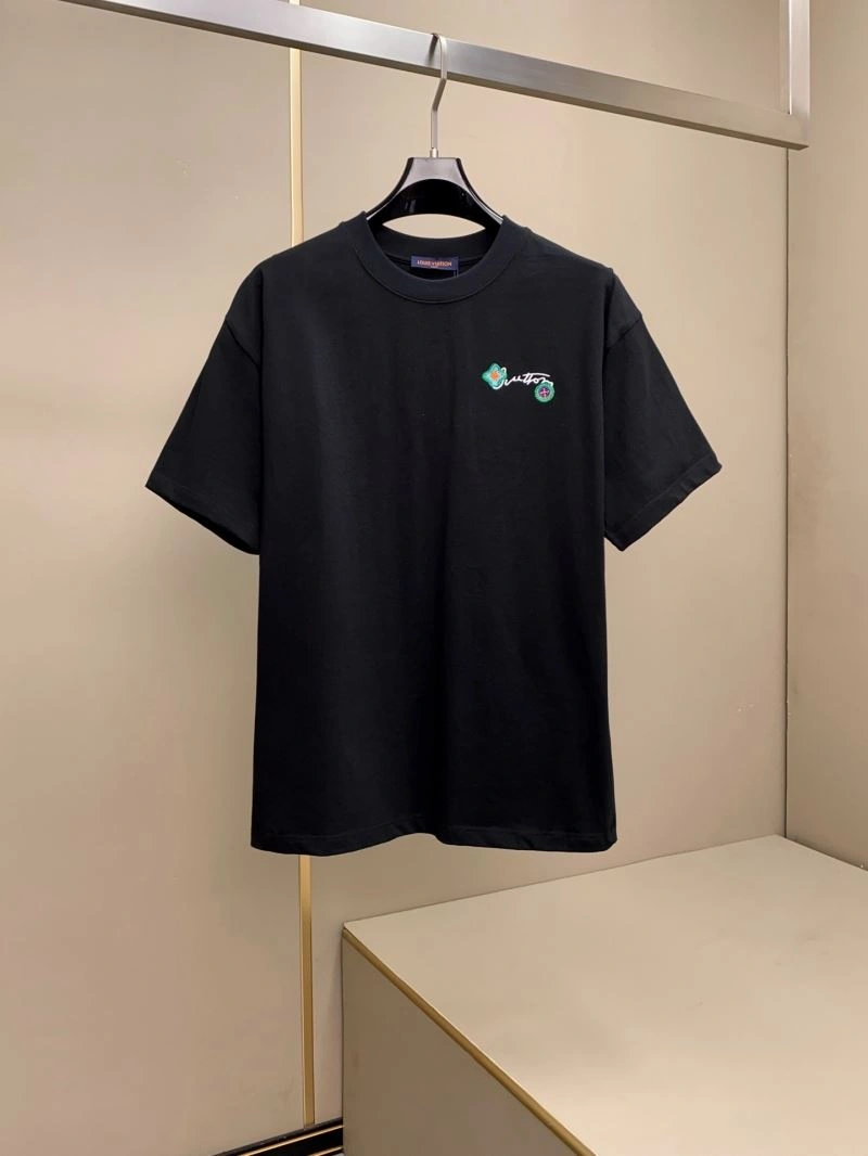 Louis Vuitton T-Shirts Breathable 132334