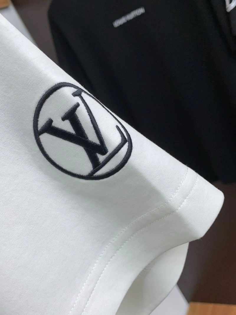 Louis Vuitton T-Shirts ComfortFit 132343