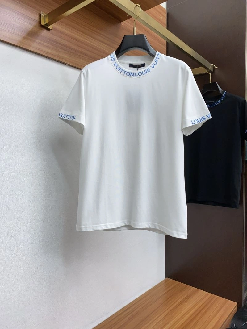 Louis Vuitton T-Shirts Unisex 132346