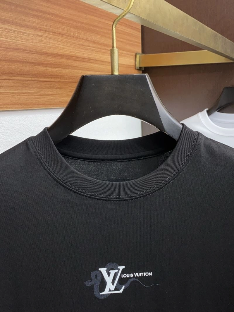 TechFriendly Louis Vuitton T-Shirts 132345