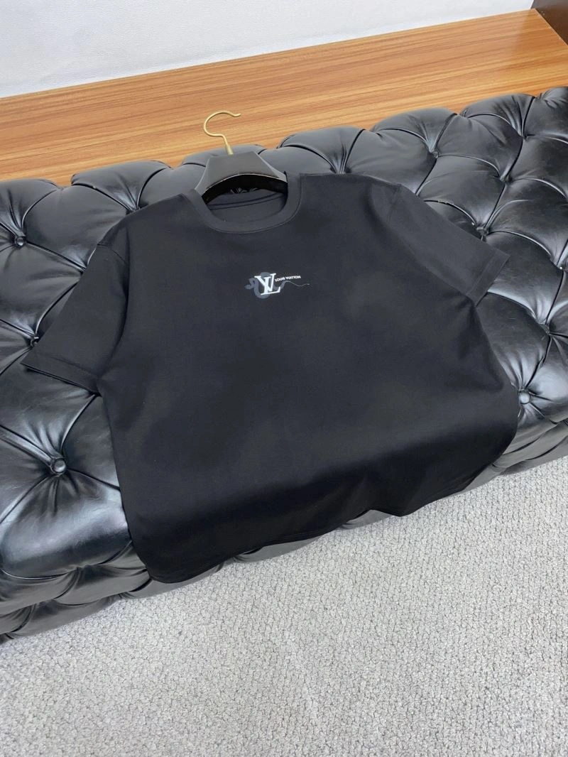 TechFriendly Louis Vuitton T-Shirts 132345