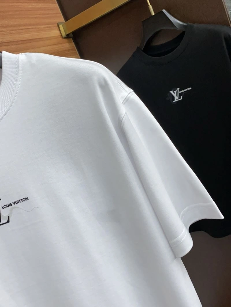 Trendy Louis Vuitton T-Shirts 132335