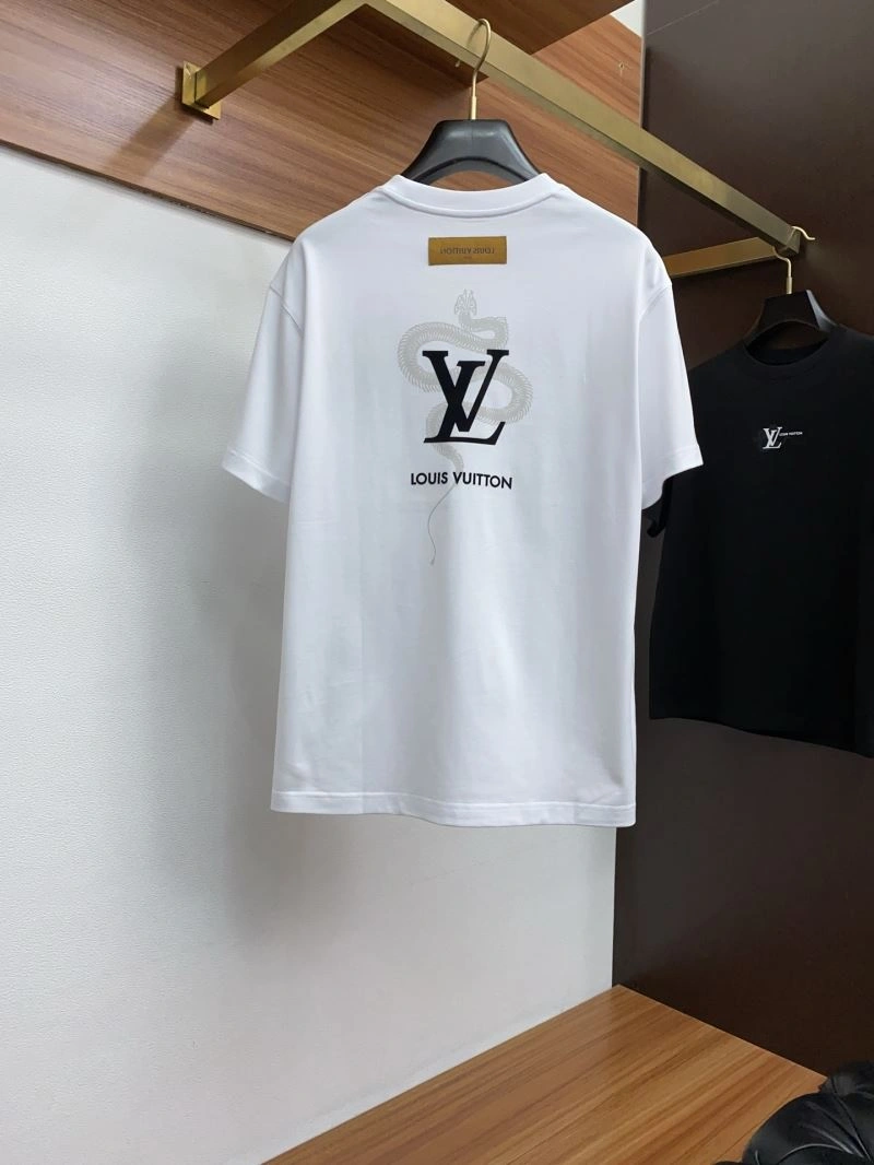 Trendy Louis Vuitton T-Shirts 132335