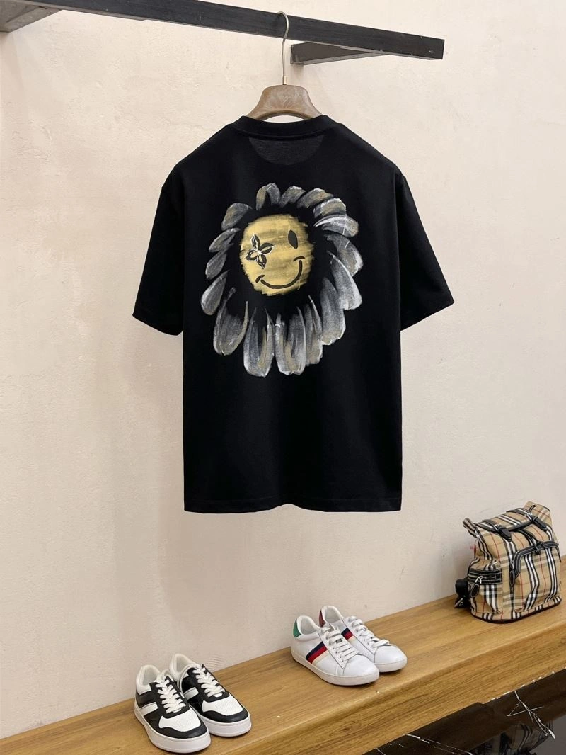 Packable Louis Vuitton T-Shirts 132325