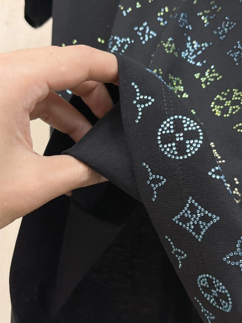 Practical Louis Vuitton T-Shirts 132316