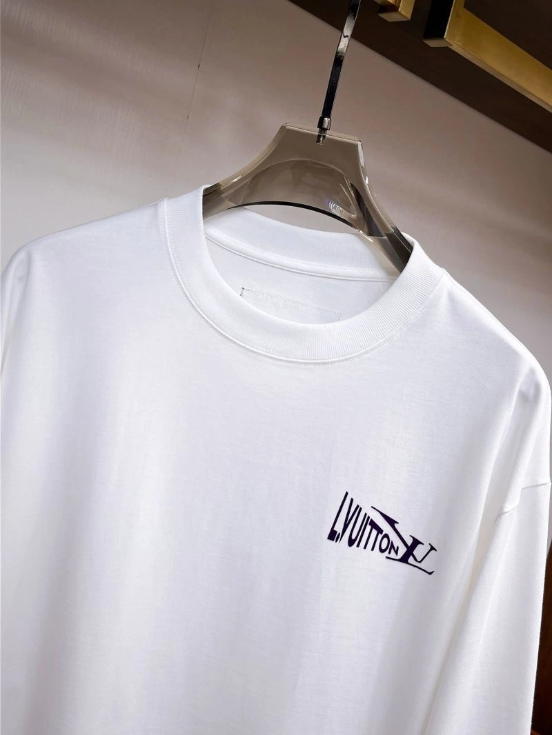 Louis Vuitton T-Shirts Sporty 132311