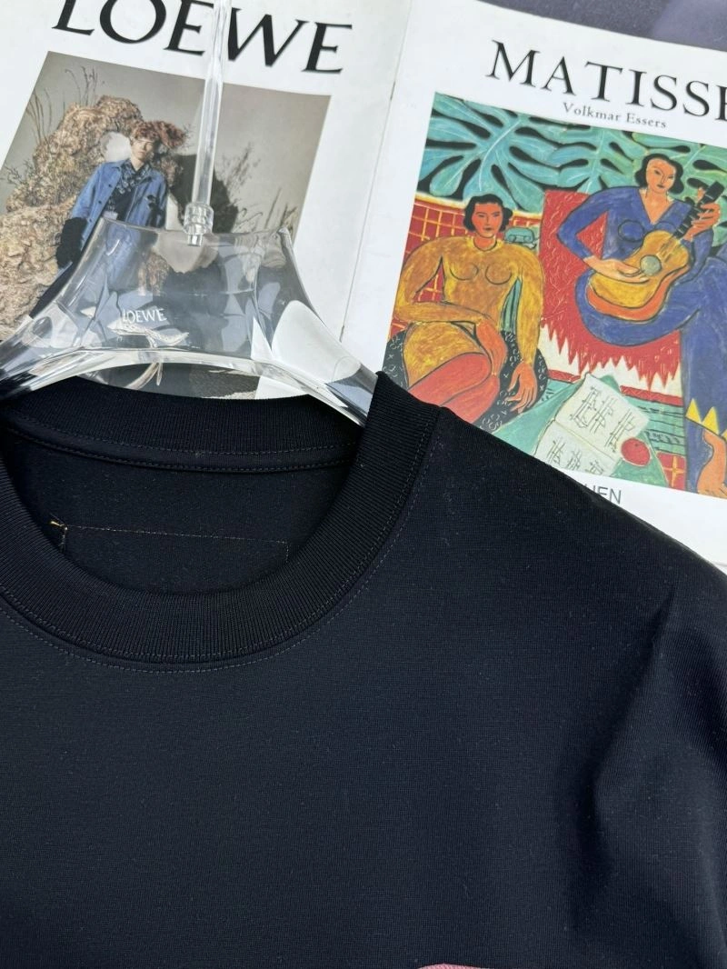 Louis Vuitton T-Shirts Resilient 132309