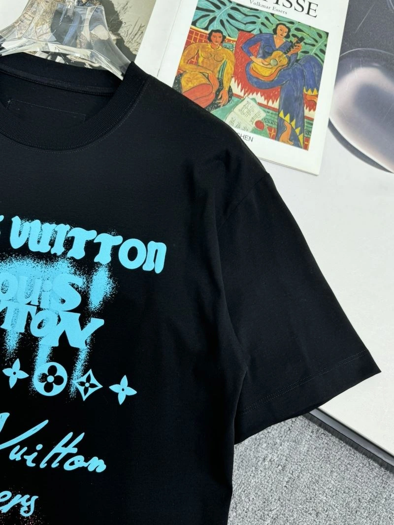 Durable Louis Vuitton T-Shirts 132308