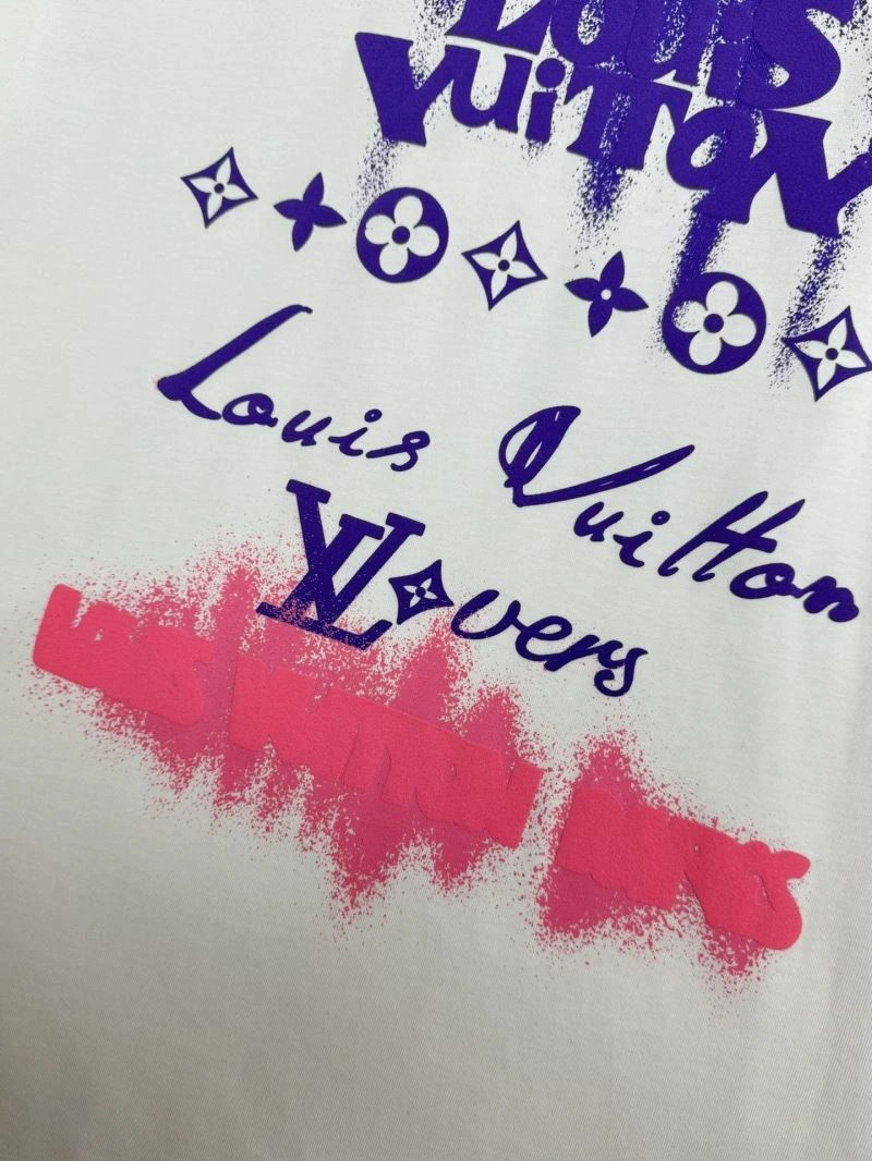 Louis Vuitton T-Shirts Bright 132297